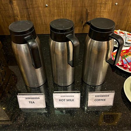 Hotel Oxmo Delhi Airport With Free Airport Transsfer New Delhi Eksteriør bilde