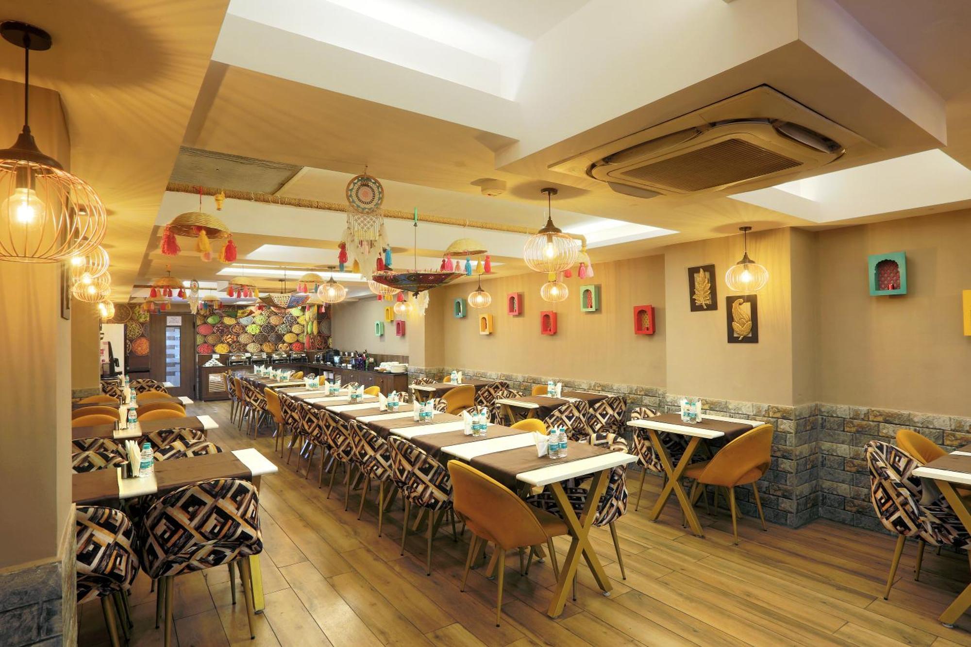 Hotel Oxmo Delhi Airport With Free Airport Transsfer New Delhi Eksteriør bilde
