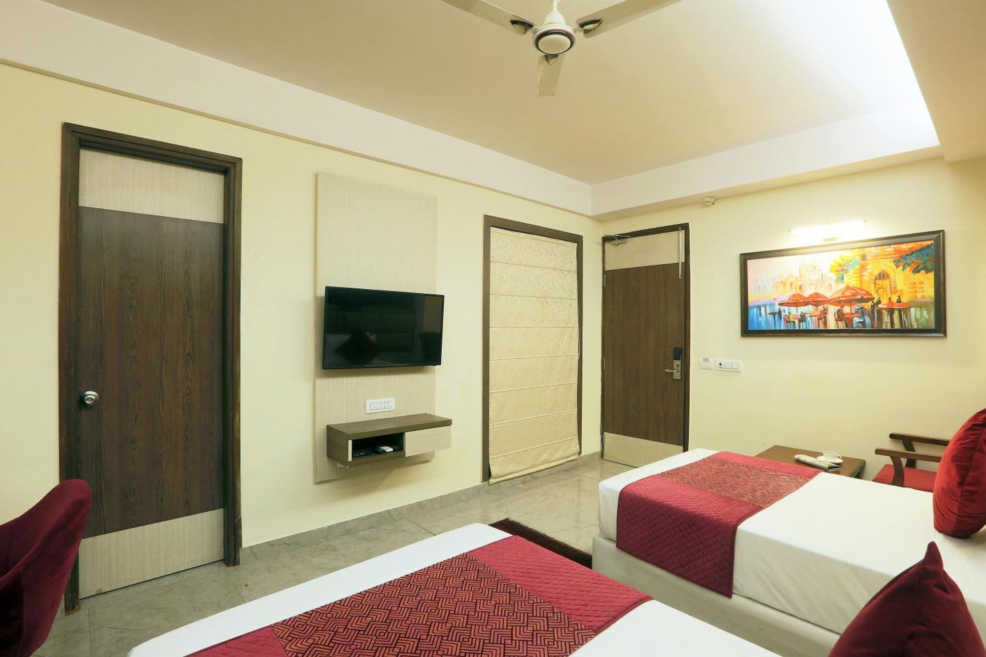 Hotel Oxmo Delhi Airport With Free Airport Transsfer New Delhi Eksteriør bilde
